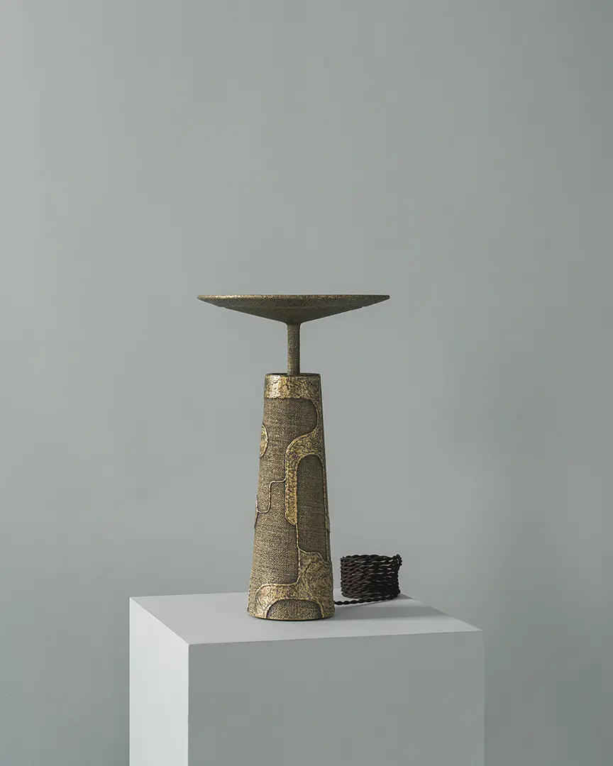 Maske Table Lamp