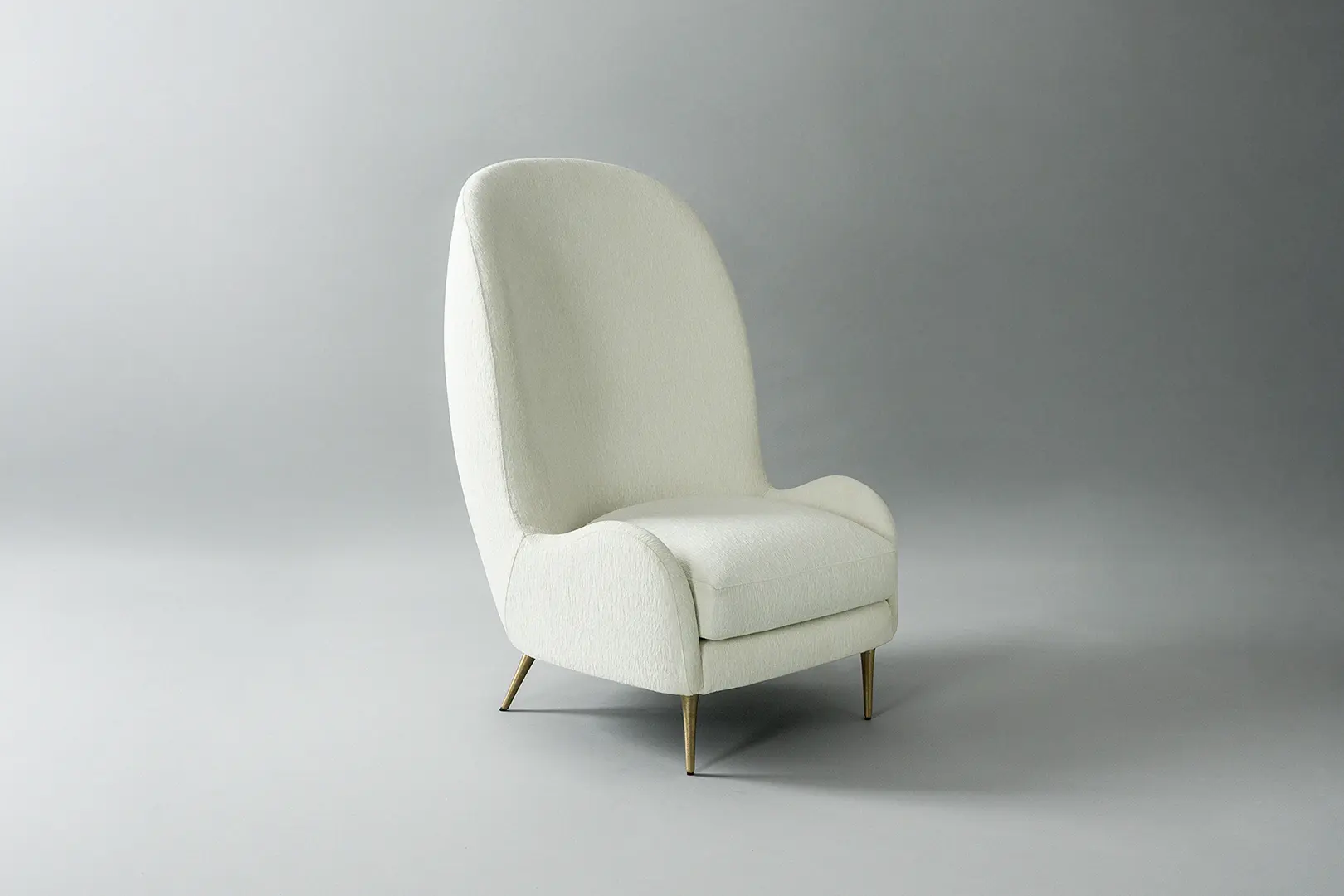 Aril Lounge