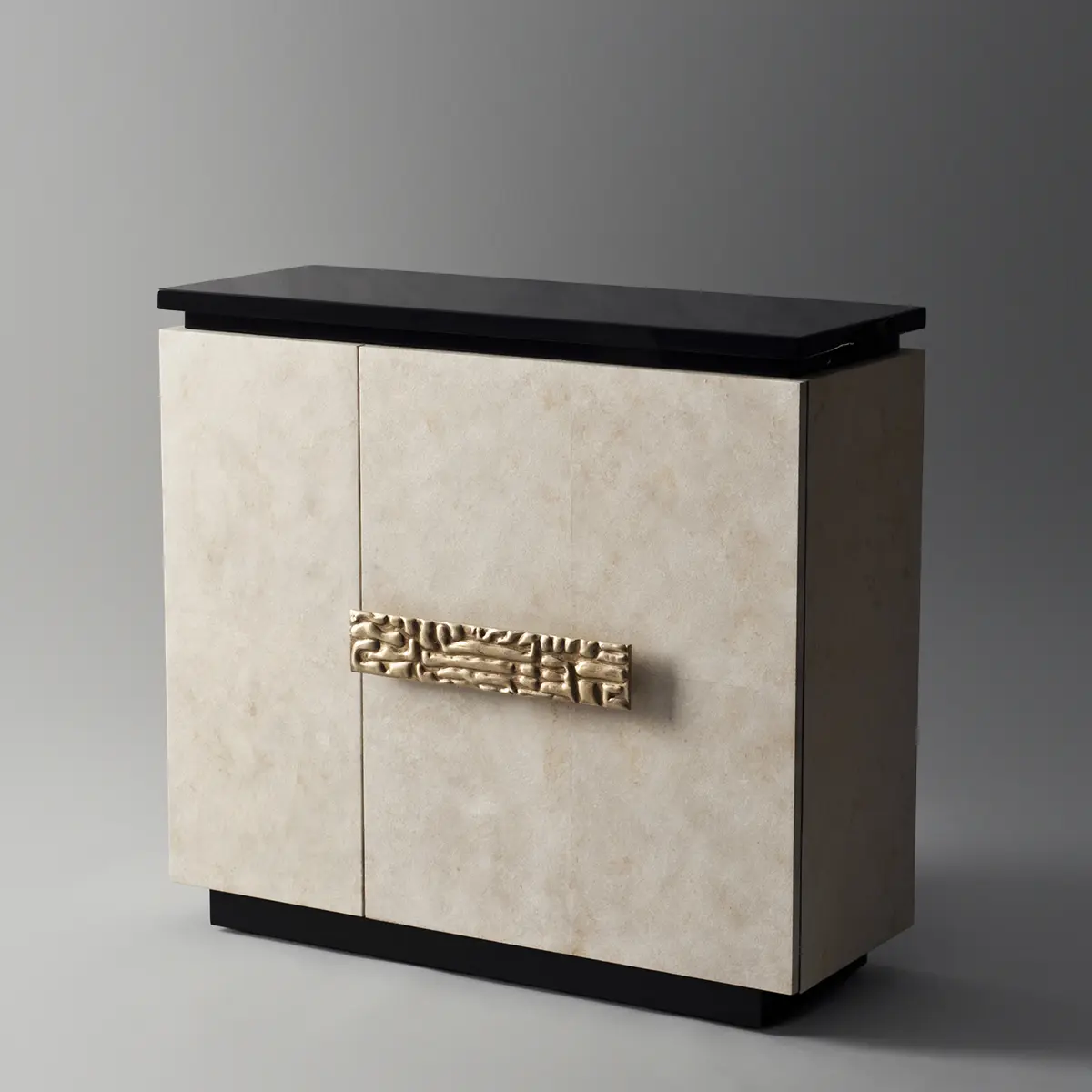 Andre Cabinet