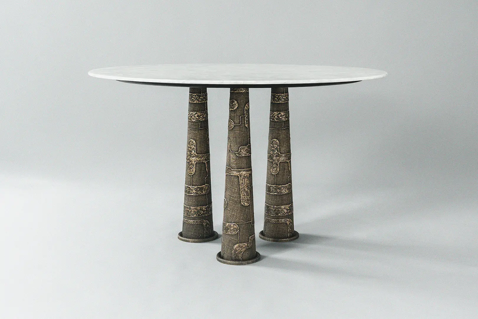 Maske Foyer Table